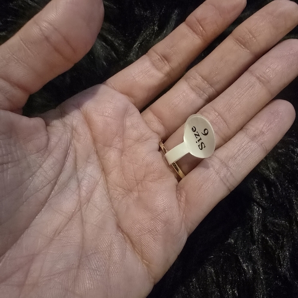 21kgp Dubai Set - Elegant Gold and Silver Bracelet and Ring Set - Picture 6 of 14